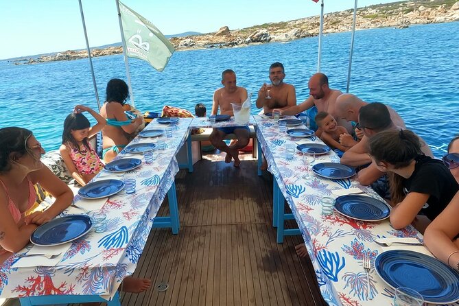 Boat trip to Asinara with lunch in Stintino - What you’ll learn about land and sea on the way