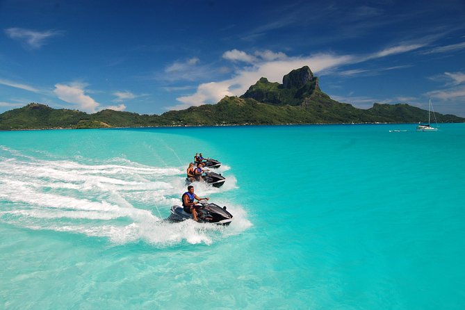 Bora Bora 4WD Tour Including Lunch at Lucky House & Jet Ski Tour - Who This Tour Fits Best