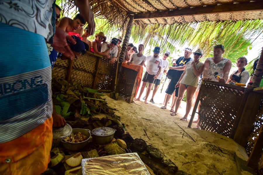 Bora Bora: Full-Day Lagoon Snorkelling Tour - Price and Value: Is $142 Worth It?