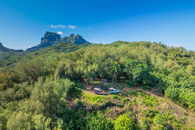 Bora Bora Half Day 4X4 Island Safari Tours - Mount Popoti: 360° Views Over Bora Bora and Neighbor Islands