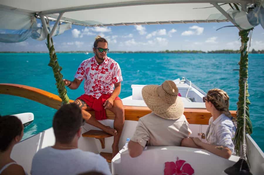 Bora Bora Luxury Tour and Beach Picnic - Snorkeling the coral garden: where the colors actually live
