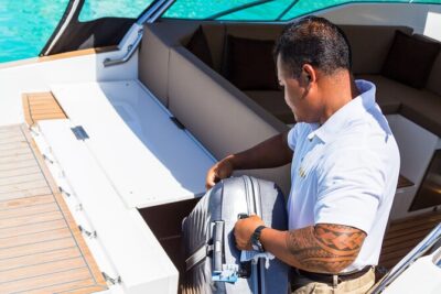 Bora Bora Private Arrival Airport to Hotels Boat Transfer - What Happens Onboard: Towel, Water, Music, and Wi‑Fi