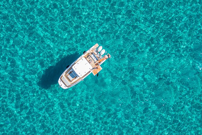 Cagliari 3 Hours Luxury Motorboat Tour - Wine and Snorkeling - On-board comfort: changing room, bathroom, and space to actually relax