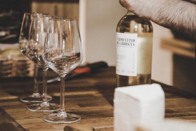 Cagliari: natural cultural walking, food wine tasting experience - Giardino sotto le Mura: gardens, limestone, and Pinuccio Sciola sound stones