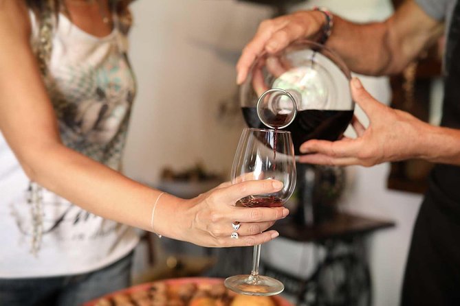 Cagliari: natural cultural walking, food wine tasting experience - Natural wine stops: what to expect and how to enjoy them