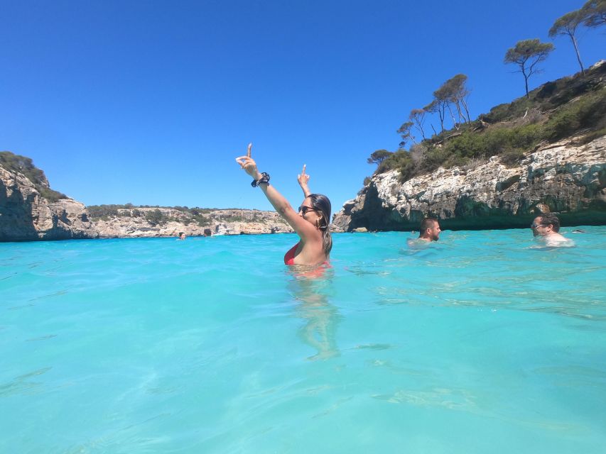 Cala des Moro/S'Almunia: Snorkel and SUP Tour - Cala des Moro and s’Almunia: two coves that feel nothing alike