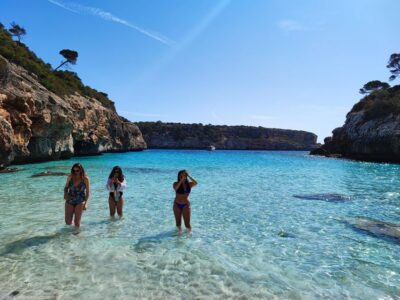 Cala des Moro/S'Almunia: Snorkel and SUP Tour - GoFurgo logistics: van pickup, a packed day, and how it stays smooth