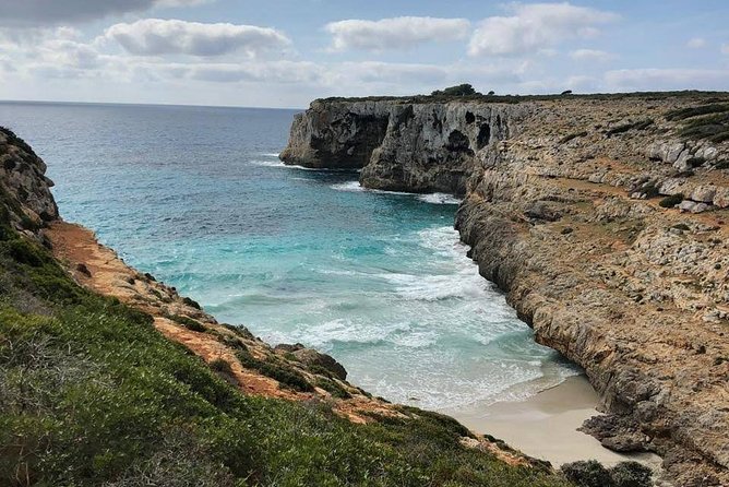 Cala Romantica Water Cave Adventure - Trek back: the last stretch is part of the story
