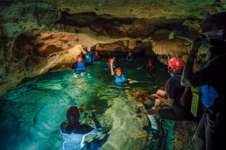 Cala Varques: Guided Sea Caves Kayak & Snorkeling Expedition - Sea Caves by Kayak: Cova des Coloms, Falco Cave, Pirate Caves, and Arches