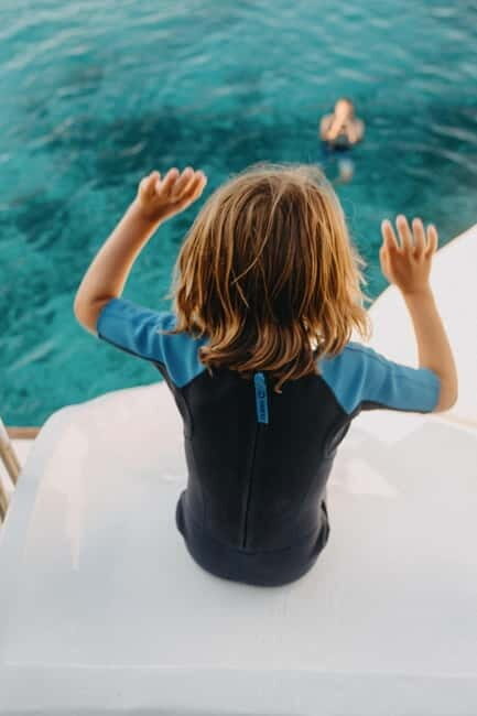 Cala'n Bosc: 3.5-Hour South Coast Sightseeing Boat Trip - Coves plus onboard treats: paninis, drinks, and Nespresso