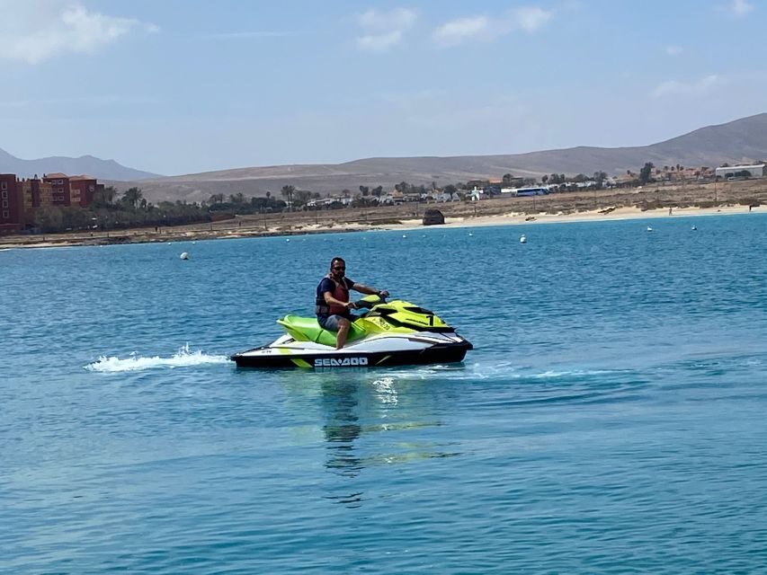 Caleta de Fuste: Jet Ski Circuit Experience - Life on the Water: What the 20-Minute Jet Ski Circuit Really Means