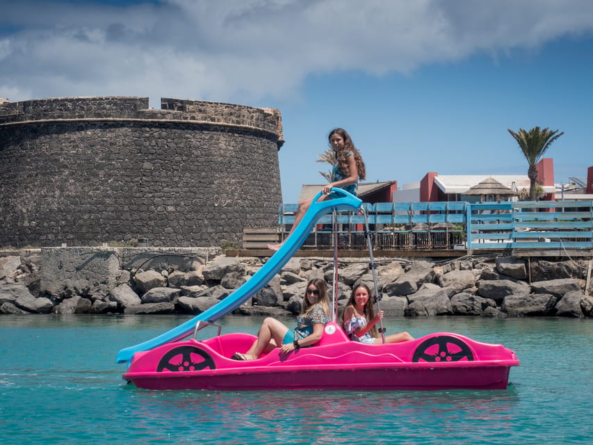 Caleta de Fuste: Pedalo with slide rental - Who This Suits Best in Caleta de Fuste