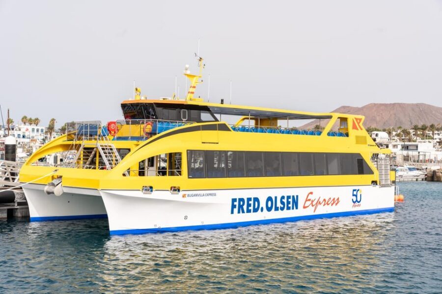 Canary Islands: Ferry Ticket Lanzarote/Fuerteventura - Ports and timing: Playa Blanca, Corralejo, and picking the right departure