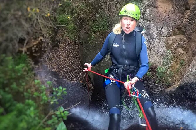 Canyoning Experience in Gran Canaria (Cernícalos canyon) - The 4-Hour Route: Pickup, Descent, and the Hike Back Up