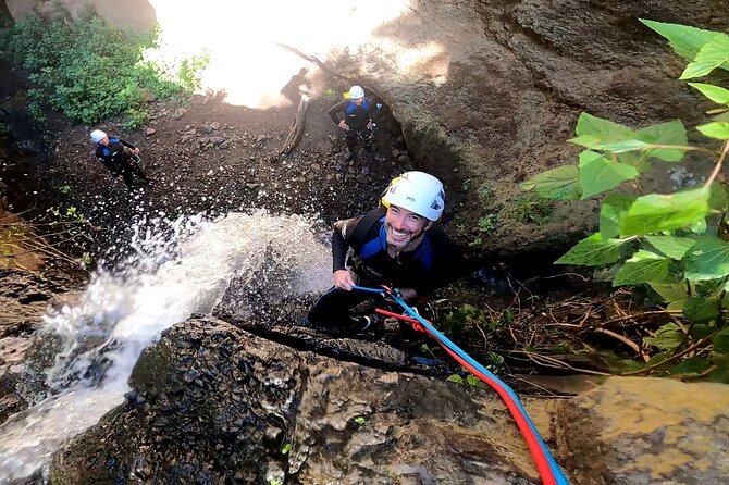 Canyoning in Gran Canaria: The Hidden Waterfalls and Magic Pools - Where you start: Barranco de Los Cernicalos and the flow of the day