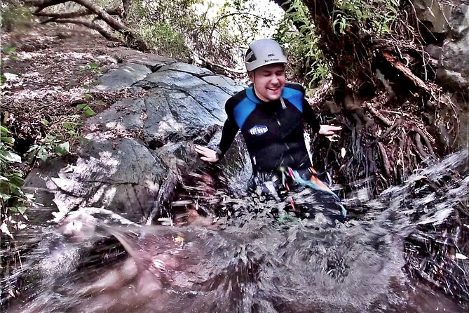 Canyoning in Gran Canaria: The Hidden Waterfalls and Magic Pools - Abseiling with ropes: learning the skill and building independence