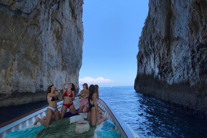 Capri Boat Tour: Grottoes, Swim & Sip Limoncello in a Small Group - Grottos by boat: Marvellous, White, and Green