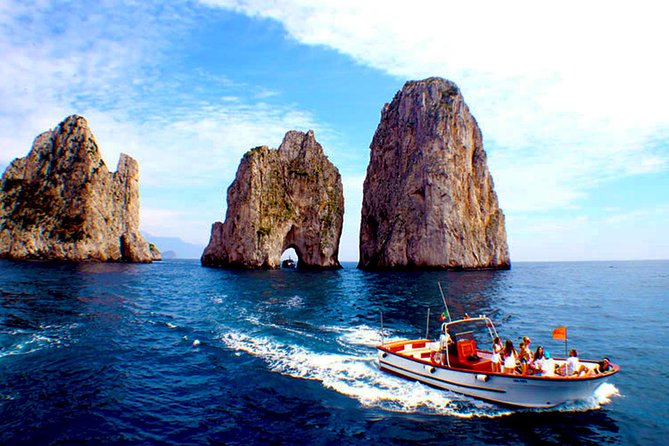 CAPRI - DIY Day Trip Package - BoatTour, BlueGrotto,Bus&Lunch - What you get, in human terms (and why it works)