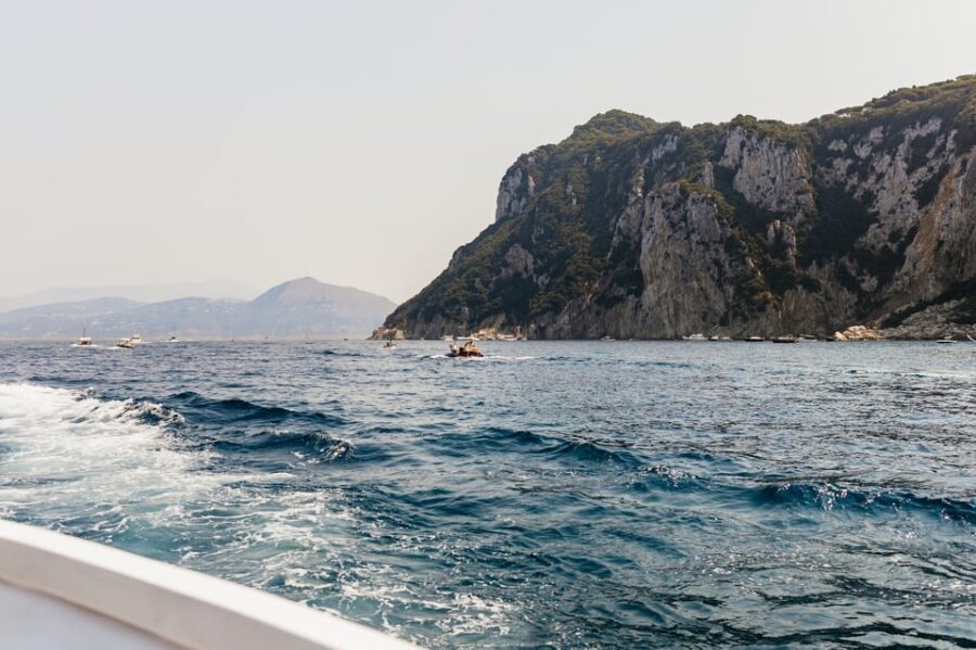 Capri: Island Boat Tour and Optional Blue Grotto Visit - Finding the Right Slot: Why Arriving Before 13:00 Changes Everything