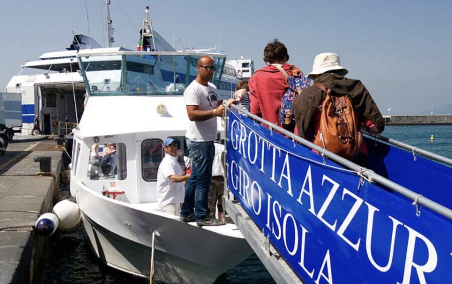 Capri: Island Sightseeing Tour with Blue Grotto Stop - From Marina Grande to Grottos: What This 1-Hour Cruise Is Really Like