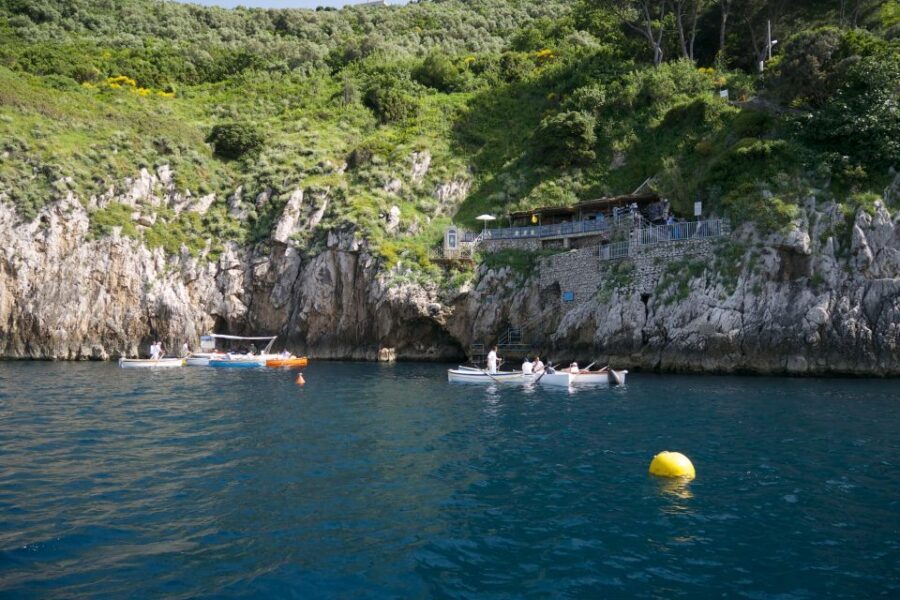 Capri: Island Sightseeing Tour with Blue Grotto Stop - How the Boat Ride Feels: Comfort, Group Size, and Bathroom Time