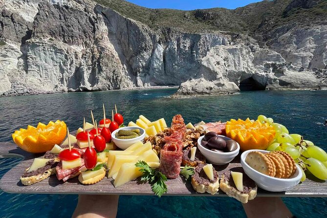 Catamaran Semi Cruise Paros Antiparos includes Food and Drinks - Stop 1 Antiparos and the quick taste of “from the water” Paros
