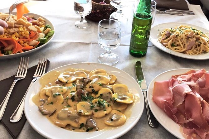 Catania: Etna & Food Jeep Tour - Lunch at Rifugio Sapienza (~2000 m): when food meets altitude