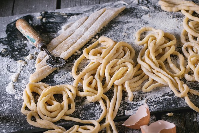 Cesarine: Small group Pasta and Tiramisu class in Catania - Tiramù at the table: sweet payoff without the extra planning