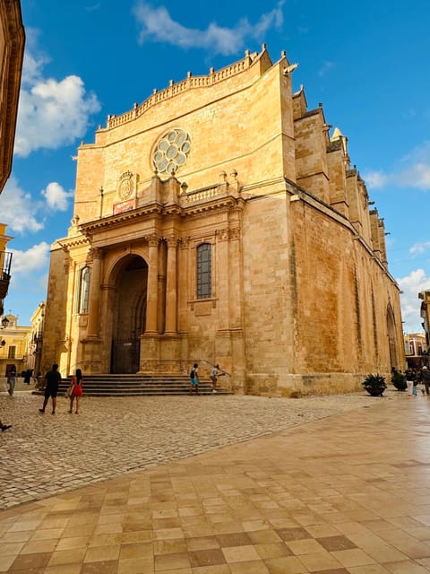 Ciutadella gastronomy and crafts - Visit & tasting - Wine tasting in the final half-hour (and why it’s a smart move)