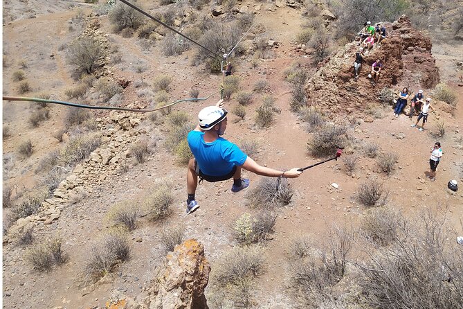 Climbing + Zipline + Via Ferrata + Cave. Adventure route in Gran Canaria - Guides like Ari and Manuel: why instruction is half the experience