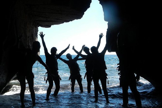 Coasteering experience in Gran Canaria - West-Coast Coasteering: what you’re really signing up for