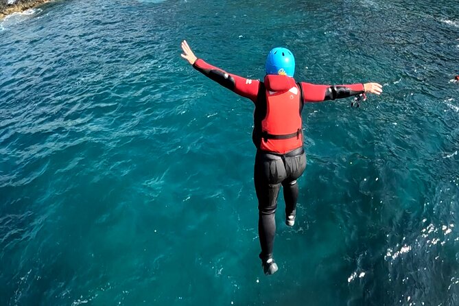 Coasteering in Caloura (Sao Miguel - Azores) - Snorkeling the Atlantic: marine life time, not just a quick splash