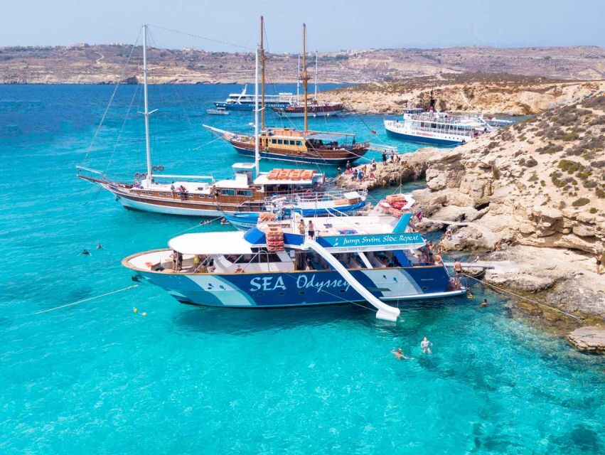 Comino: Blue Lagoon, Crystal Lagoon, and Seacaves Tour - Key moments that matter