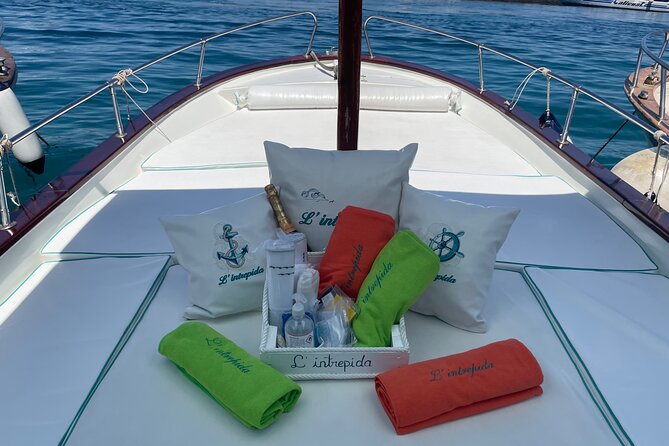 Complete Private Guided Three-Hour Tour on the Capri Coast - Snorkeling, towels, and fresh-water shower: the comfort upgrade you feel