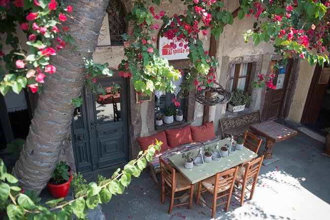 Cooking Class in Traditional cave house in Santorini! - The Five-Course Santorini Menu: What You’ll Actually Cook