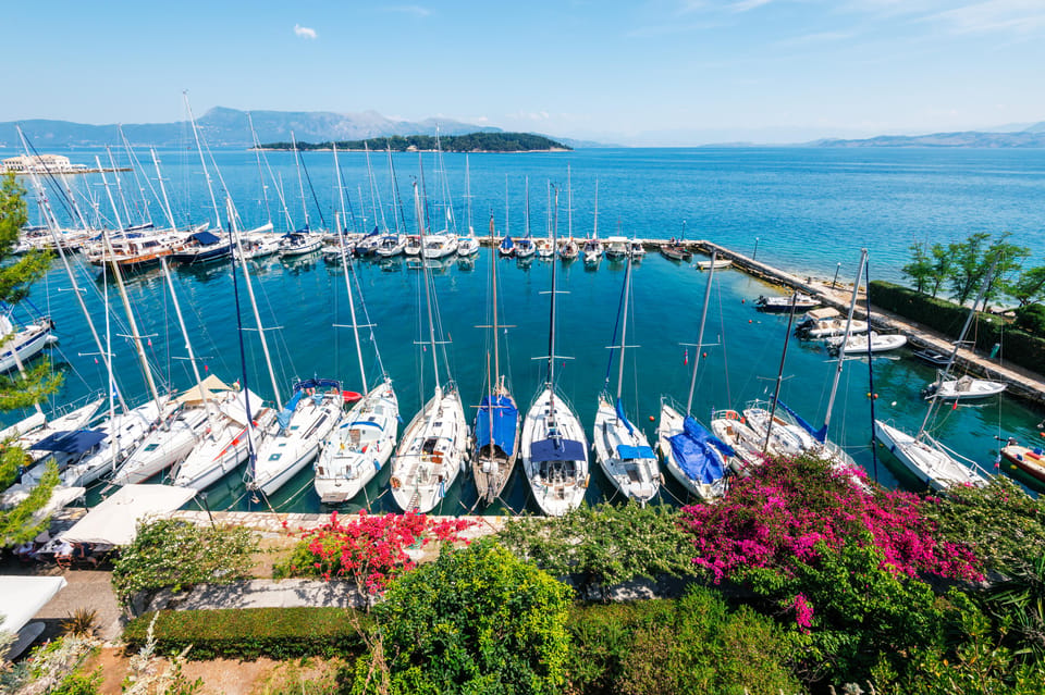 Corfu Cruise Port: City Highlights tour & Old Town visit - Audio guide in 6 languages: helpful, but verify early