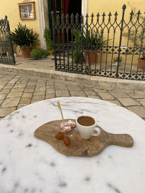 Corfu: Gastronomy Walking Tour - Old Fortress meeting point: why the start matters