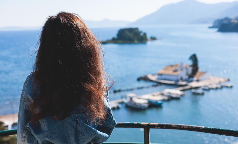 Corfu: Shore & Shared Tour – Achilleion, Mon Repos, Old Town - Achilleion Palace gardens: statues, Sisi, and what you can see even with a closure