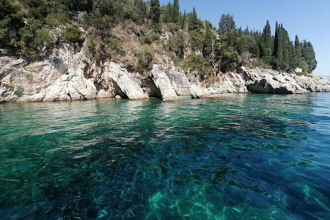 Corfu:Private sailing yacht cruise for up to 10 guests - Key points at a glance