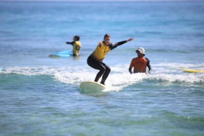 Corralejo: 1-Day Surf Lesson for Beginners - Where you’ll surf in Corralejo: sandy beach breaks and easy reef options