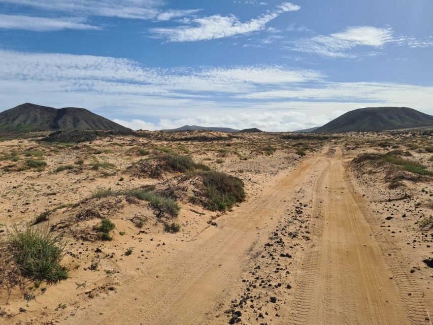 Corralejo: E-Bike Rental with Map to Popcorn Beach - Popcorn Beach: Fossil Algae and Ocean-Edge Views