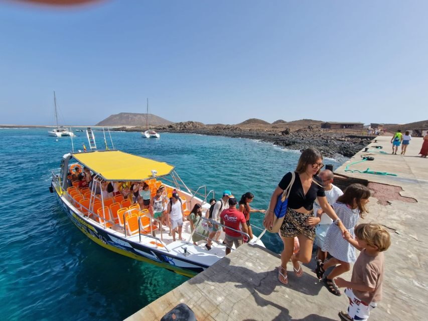 Corralejo: Isla de Lobos Round-Trip Ticket with Park Entry - Key highlights at a glance