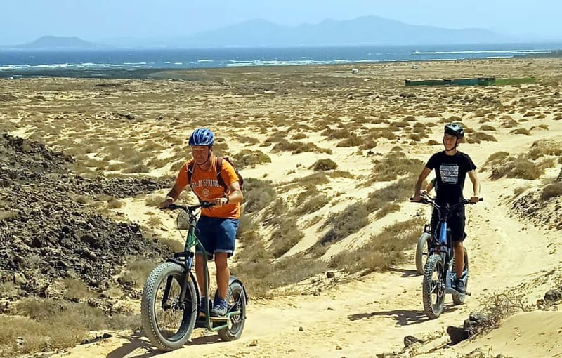 Costa Calma: E-bike Tour - What you actually get before you roll: bikes, helmets, guide help