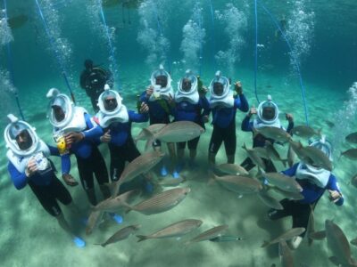 Costa Teguise : Underwater Sea Trek Experience - The guide team: where the experience wins or loses