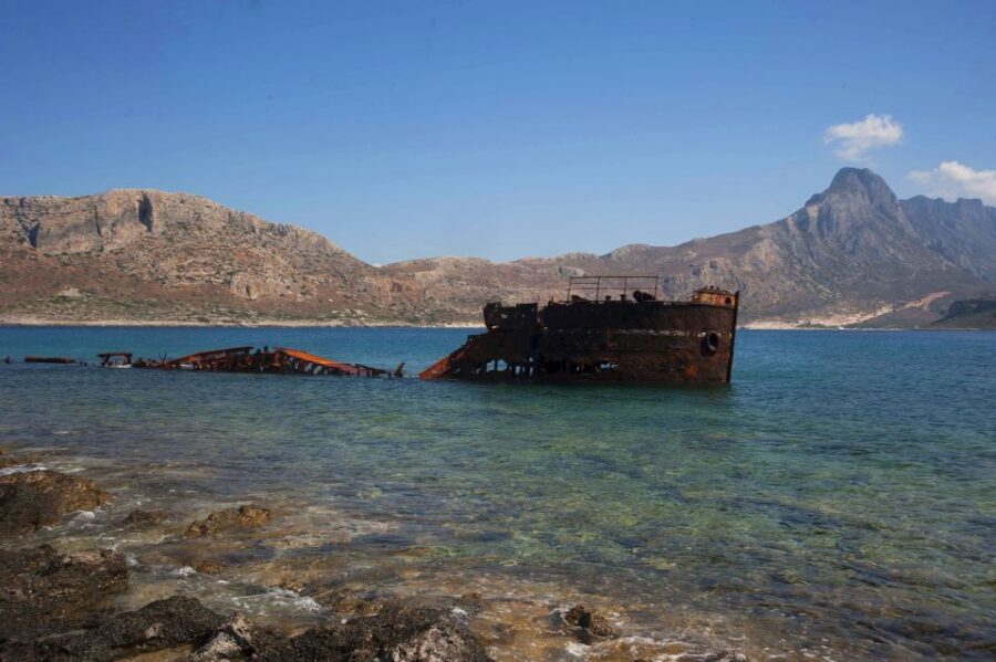 Crete: Balos and Gramvousa Cruise - Gramvousa: steep viewpoints, birds, and rocky paths