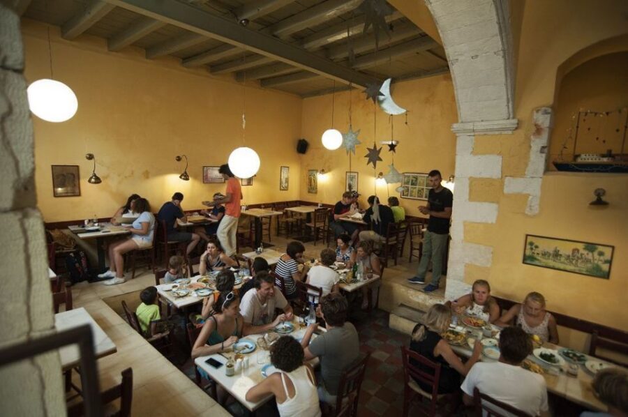 Crete: Chania, Lake Kournas and Rethymno Tour - Rethymno old town: domes and minarets, then a Venetian fortress moment