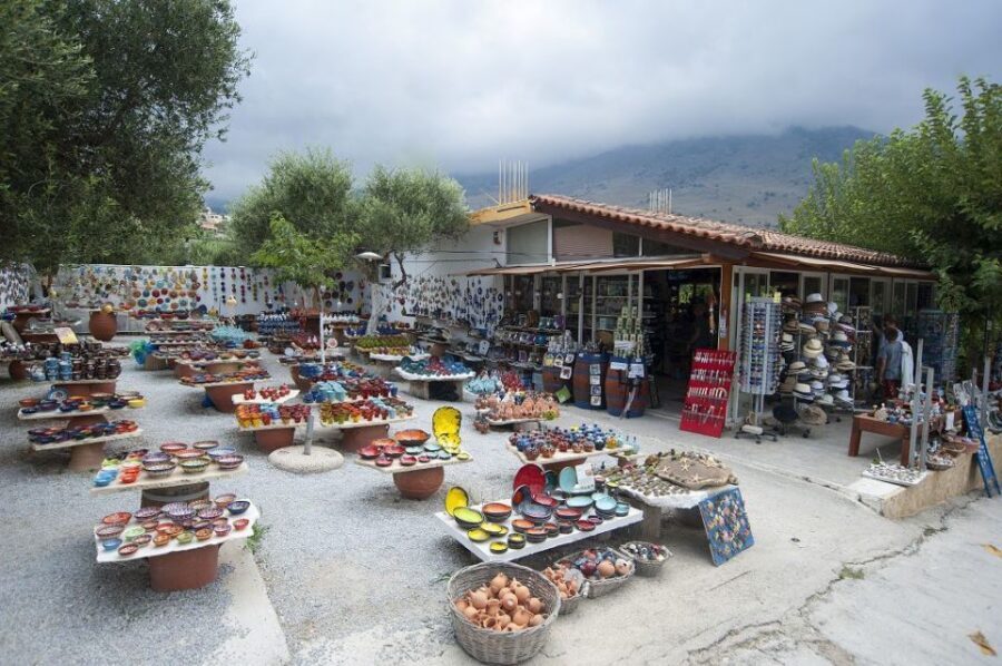 Crete: Chania, Lake Kournas and Rethymno Tour - How long is the real day?