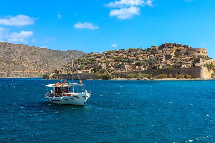 Crete: Day Trip to Agios Nikolaos and Spinalonga Island - Elounda: a former fishing village break you can actually enjoy