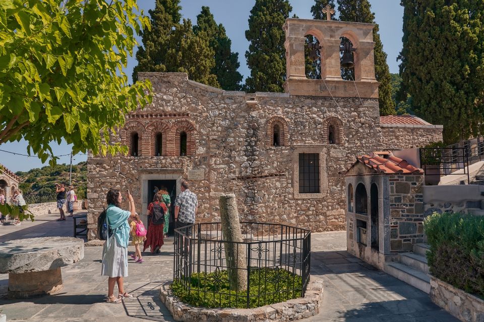 Crete: Knossos Palace and Lassithi Plateau Day Tour - Small practical moves that make the day easier