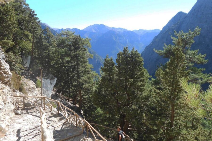 Crete: Samaria Gorge Hiking with transfer and expert Escort - 5 key things I’d plan around